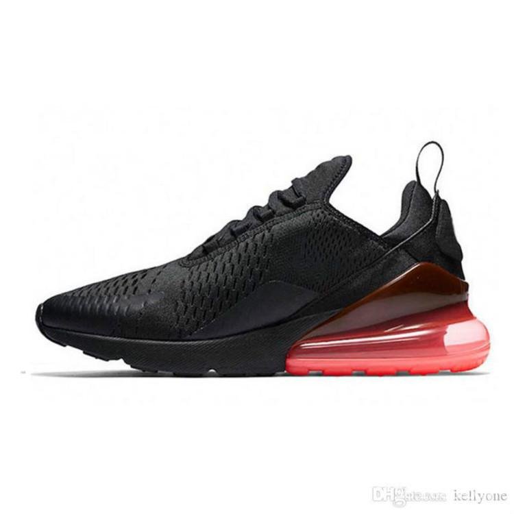 Nike Air Max 270 trainers -2023 - in black