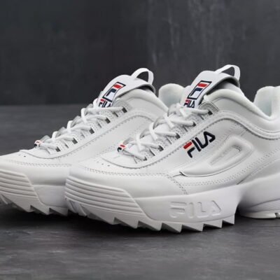 FILA Triple Sneaker - white