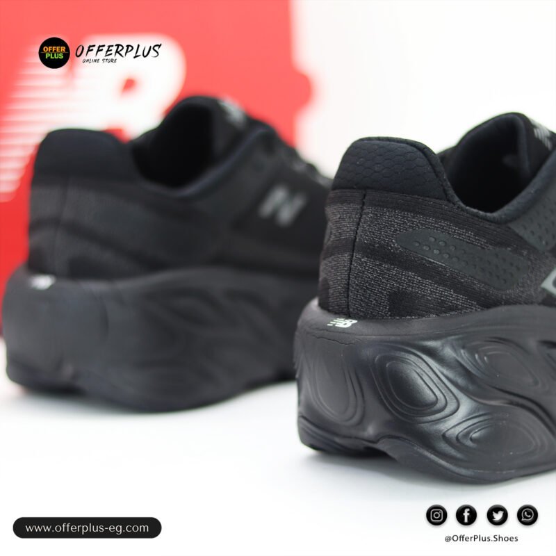 ⁦New Balance Fresh Foam X More v5 Sneakers 2025- Black⁩ - الصورة ⁦9⁩