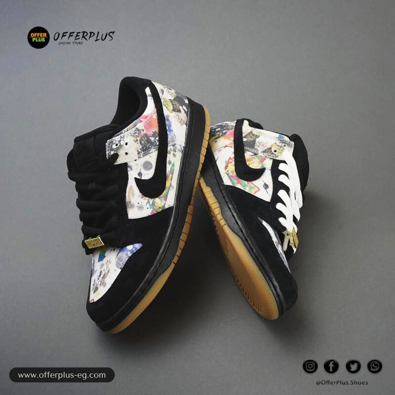 ⁦Nike SB Dunk Low x Supreme 2025 -Black⁩ - الصورة ⁦5⁩