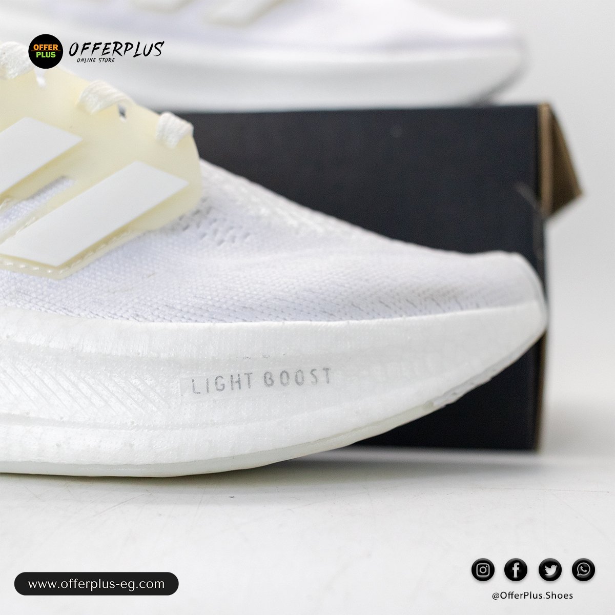 Adidas UltraBoost Light 2025 -White - الصورة 8